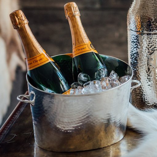 Small Palace Champagne Bath