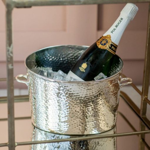 Small Palace Champagne Bath